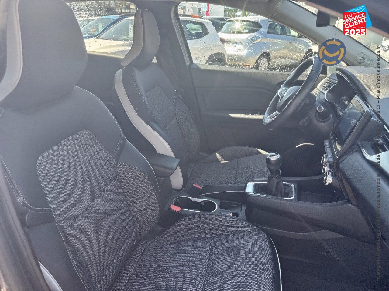 Véhicule d'occasion RENAULT CAPTUR 1.0 TCE 100CH INTENS GPL - 20 CAMERA chez Toyota Thionville