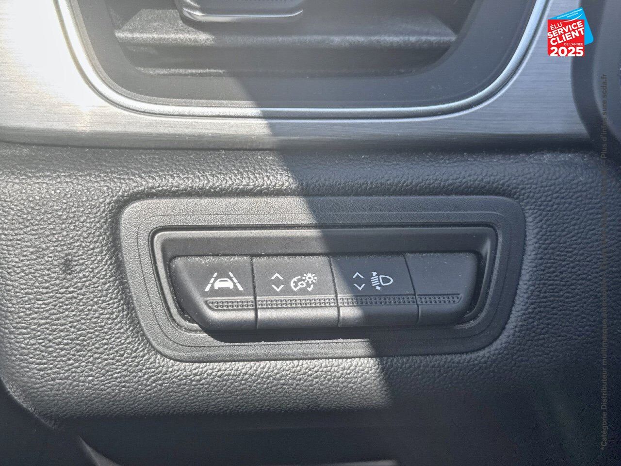 Véhicule d'occasion RENAULT CAPTUR 1.0 TCE 100CH INTENS GPL - 20 CAMERA chez Toyota Thionville