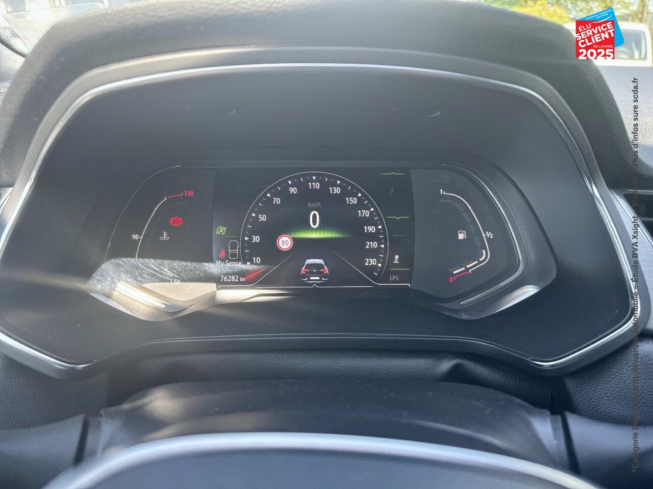 Véhicule d'occasion RENAULT CAPTUR 1.0 TCE 100CH INTENS GPL - 20 CAMERA chez Toyota Thionville