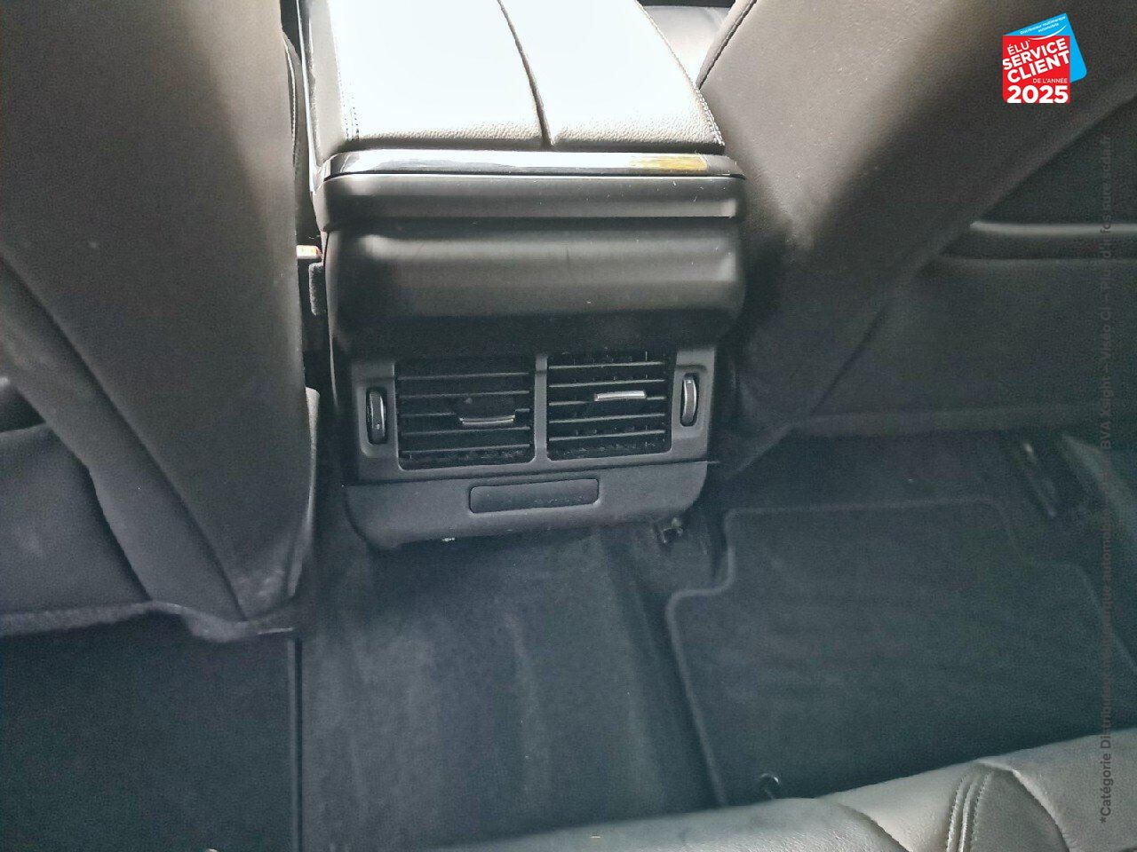 Véhicule d'occasion LAND-ROVER RANGE ROVER EVOQUE 2.0 D 150CH S chez BMW Besançon