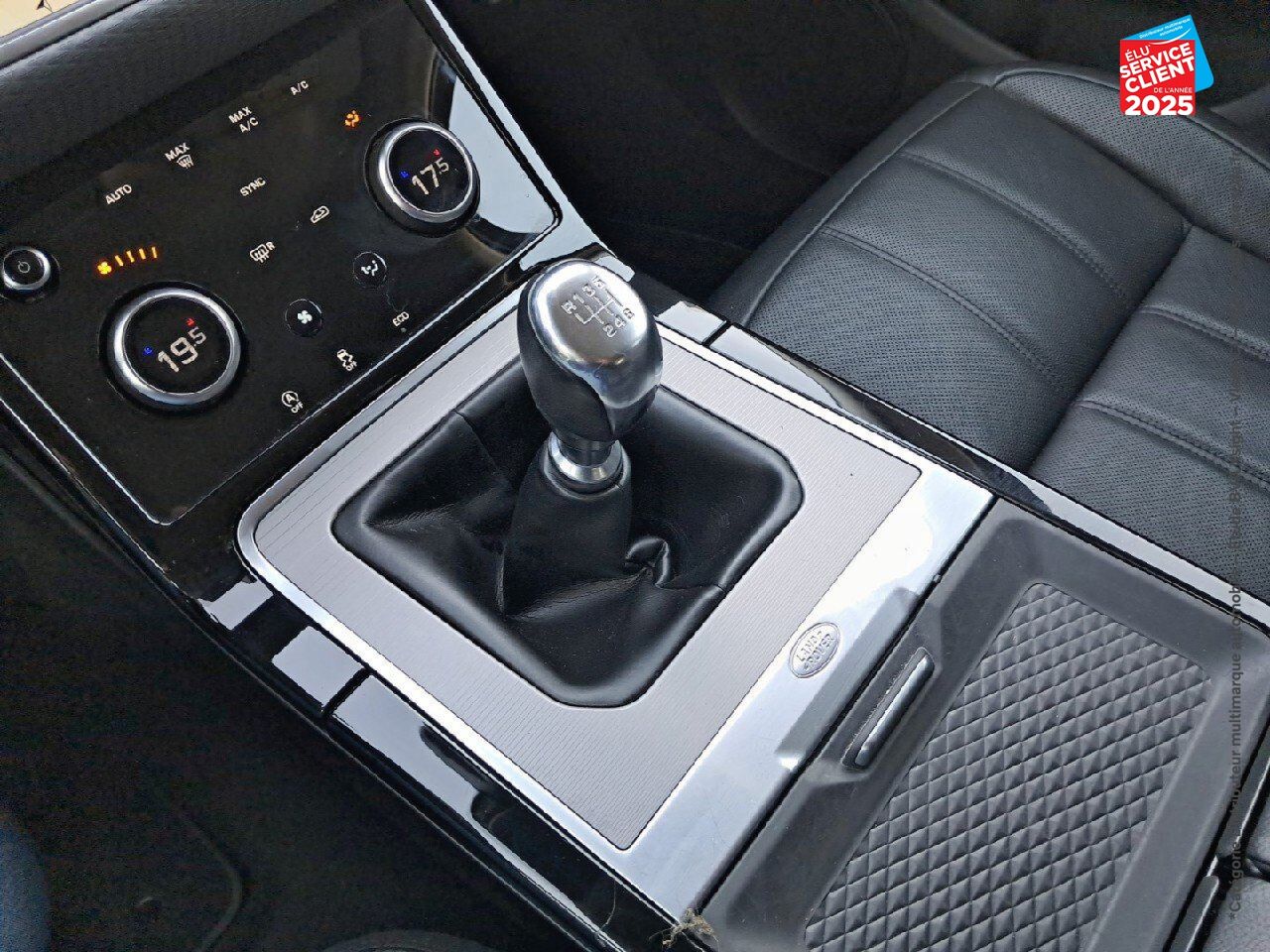 Véhicule d'occasion LAND-ROVER RANGE ROVER EVOQUE 2.0 D 150CH S chez BMW Besançon