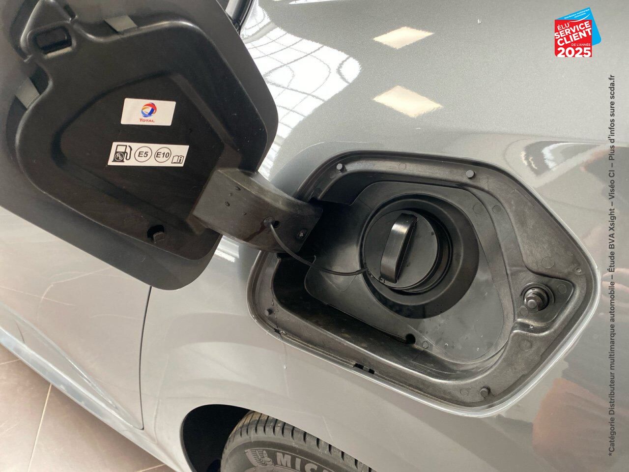 Véhicule d'occasion PEUGEOT 208 1.2 100CH SS ALLURE chez Toyota Thionville