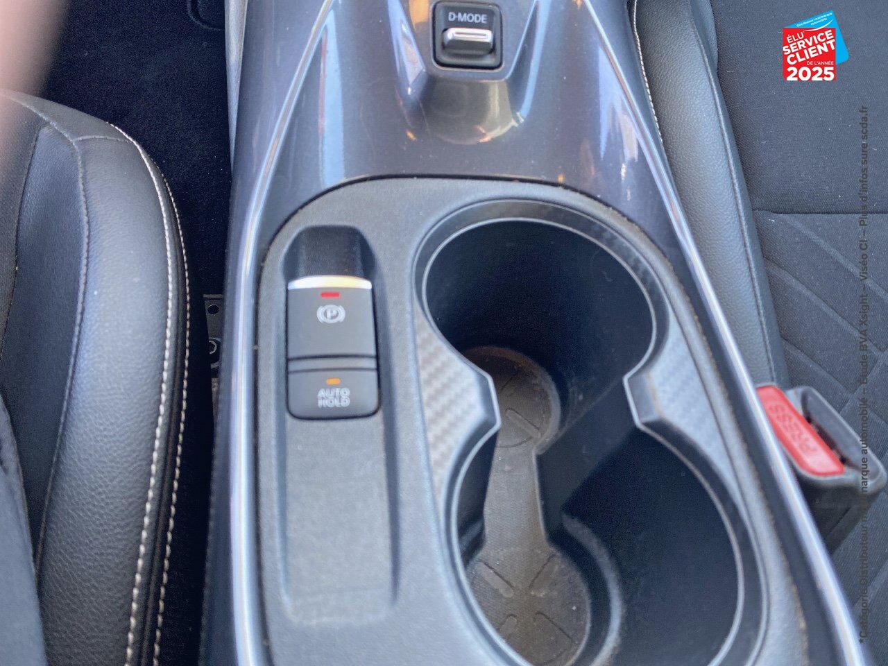 Véhicule d'occasion NISSAN JUKE 1.0 DIG-T 114CH TEKNA DCT 2021 SIEGES CHAUF CAMERA BOSE chez Renault Saint-Louis