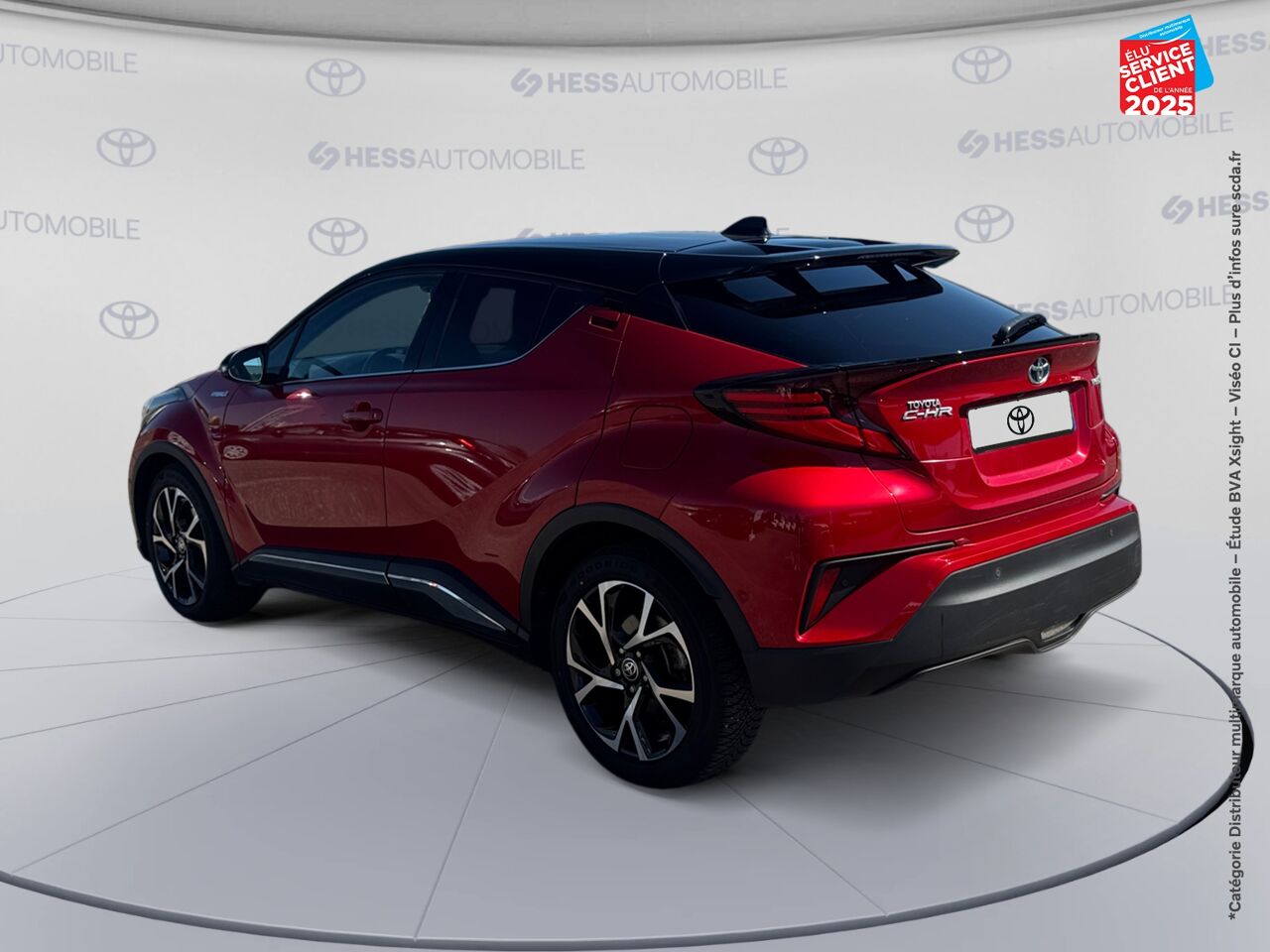 Véhicule d'occasion TOYOTA C-HR 122H COLLECTION 2WD E-CVT MY20 chez Renault Colmar