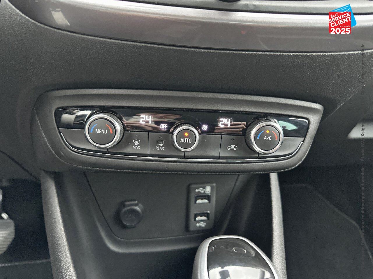 Véhicule d'occasion OPEL CROSSLAND X 1.2 TURBO 130CH ELEGANCE BVA EURO 6D-T GPS CAMERA chez Toyota Sarreguemines