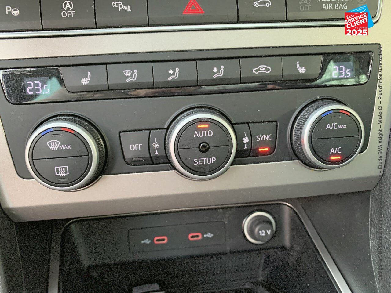 Véhicule d'occasion SEAT ATECA 1.5 TSI 150CH START/STOP XPERIENCE DSG TOUVRANT SIEGES CHAUF chez Opel Bar le Duc