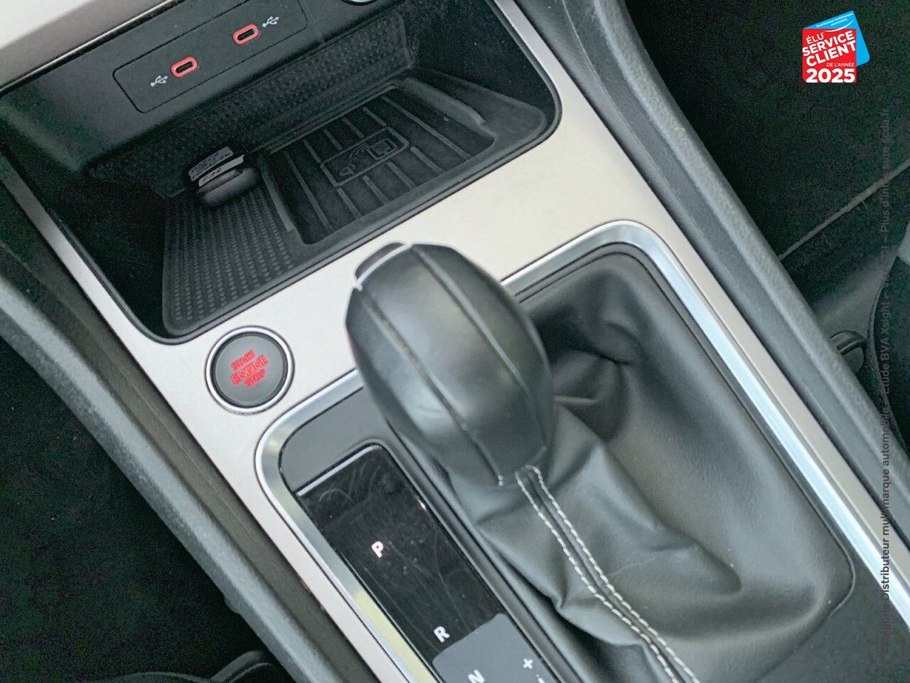 Véhicule d'occasion SEAT ATECA 1.5 TSI 150CH START/STOP XPERIENCE DSG TOUVRANT SIEGES CHAUF chez Opel Bar le Duc