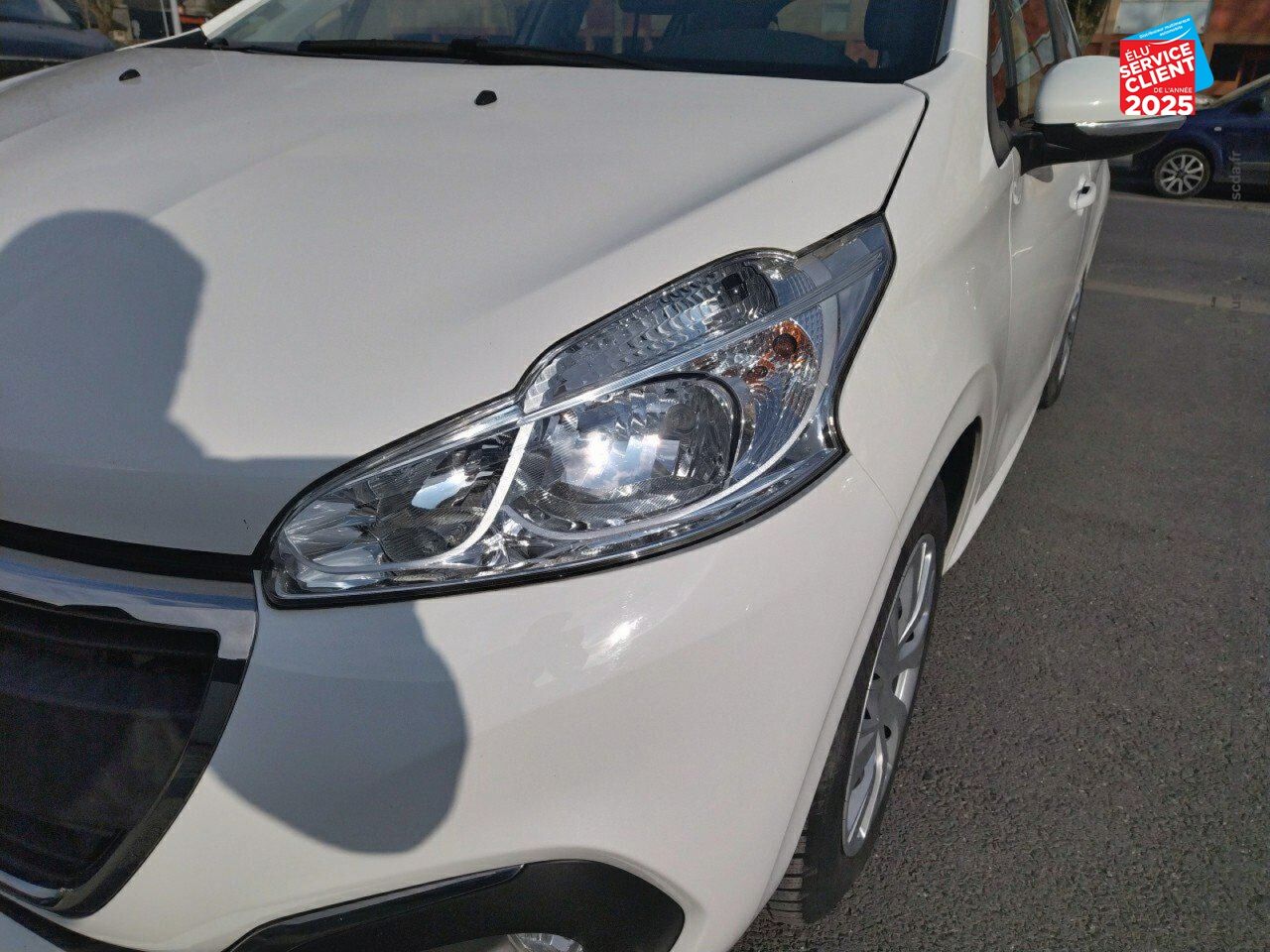 Véhicule d'occasion PEUGEOT 208 AFFAIRE 1.6 BLUEHDI 100CH SS PREMIUM PACK EURO6C chez Opel Verdun