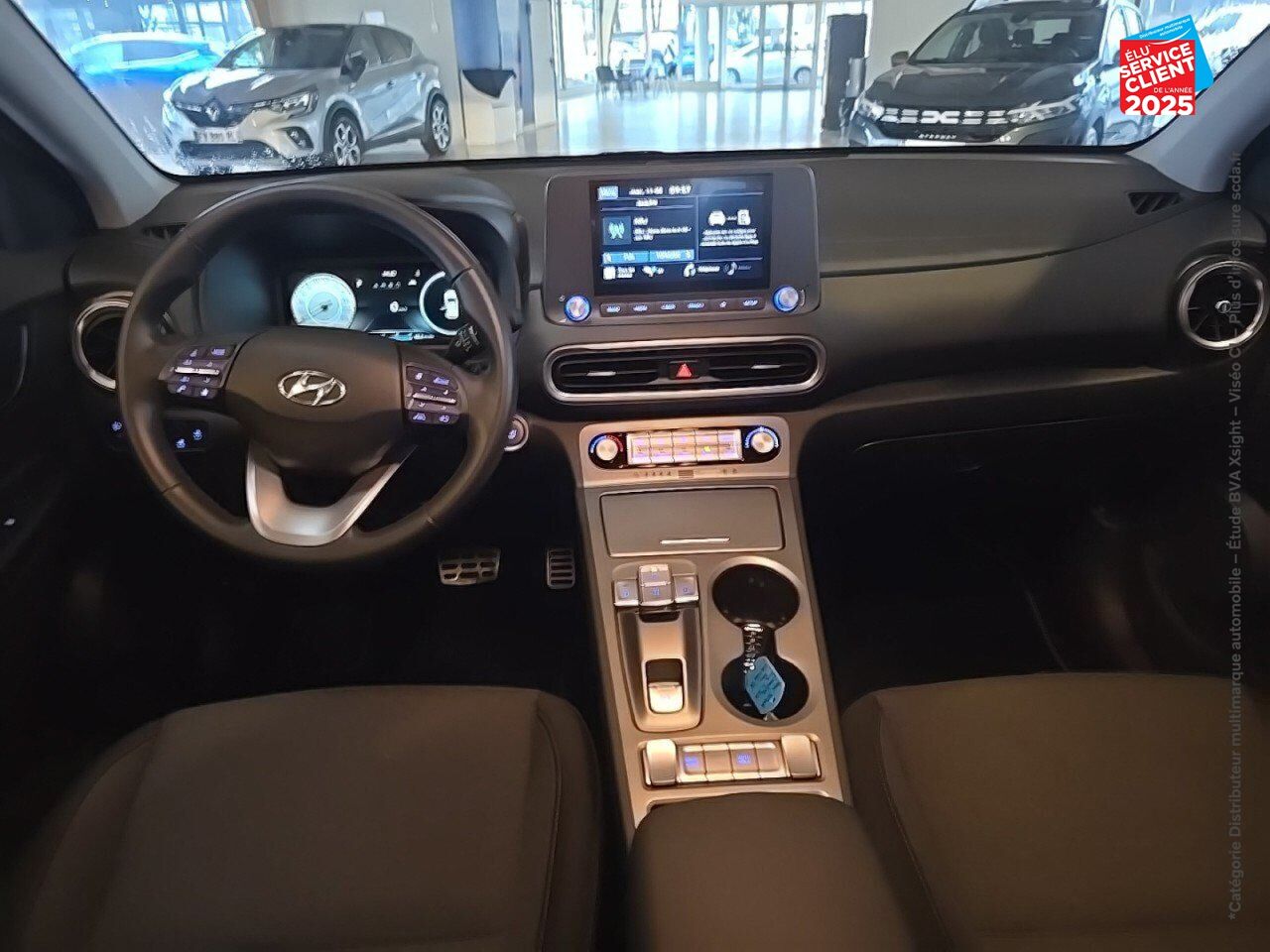 Véhicule d'occasion HYUNDAI KONA ELECTRIC 39KWH - 136CH INTUITIVE CAMERA CARPLAY chez Hyundai Epernay