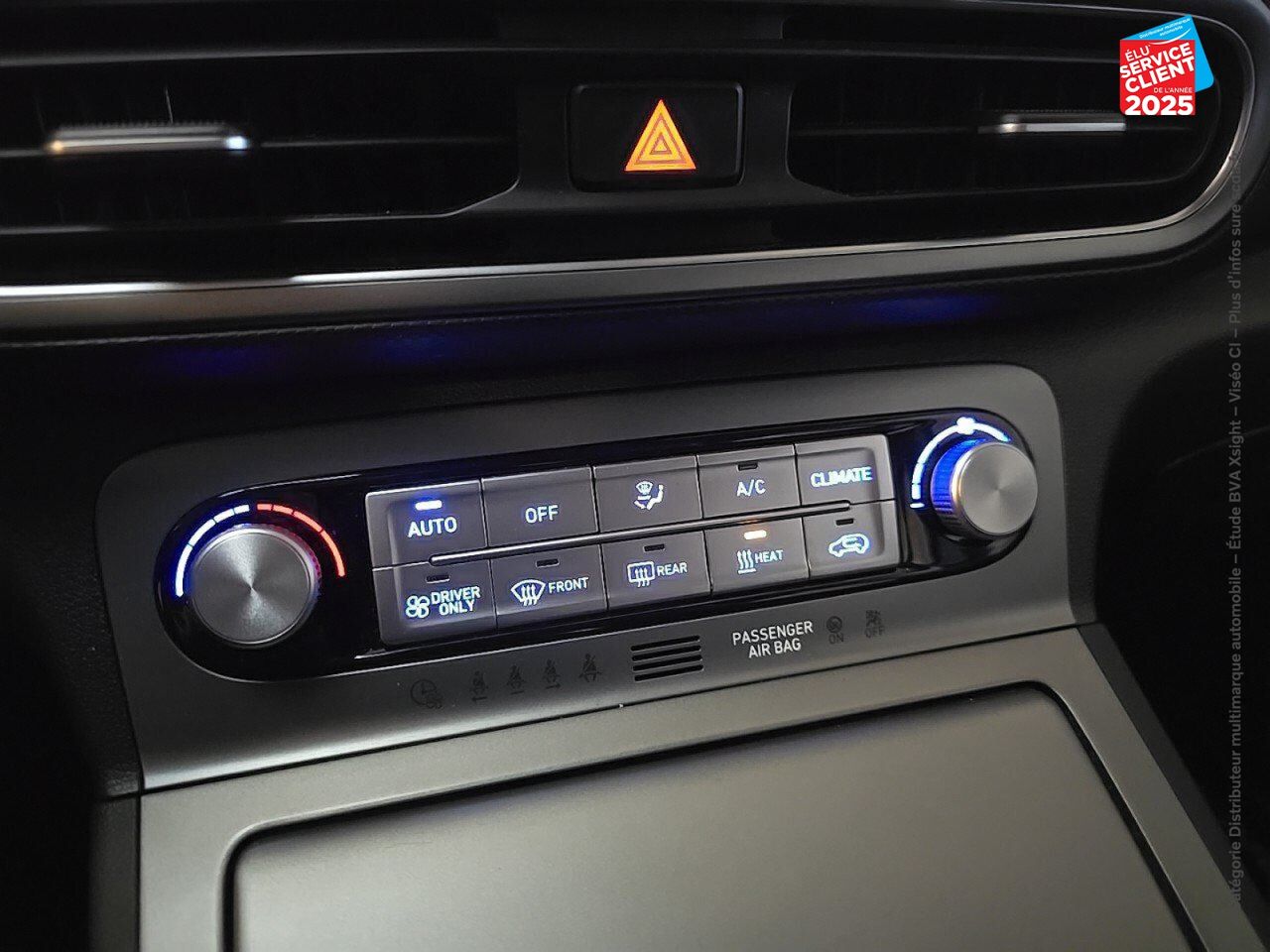 Véhicule d'occasion HYUNDAI KONA ELECTRIC 39KWH - 136CH INTUITIVE CAMERA CARPLAY chez Hyundai Epernay