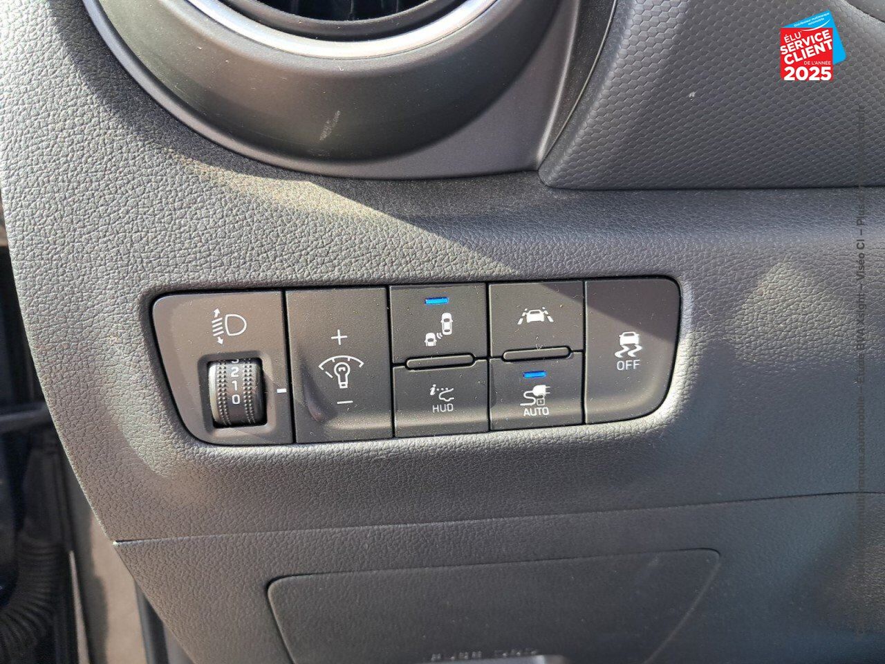 Véhicule d'occasion HYUNDAI KONA ELECTRIC 39KWH - 136CH CREATIVE chez Hyundai Chalons