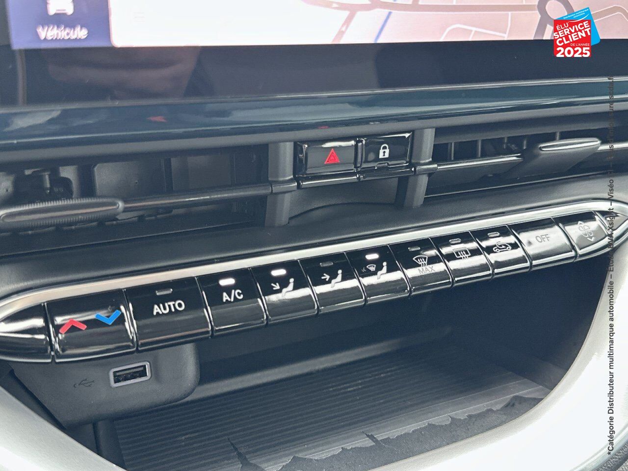 Véhicule d'occasion FIAT 500 E 95CH ICONE chez Peugeot Reims