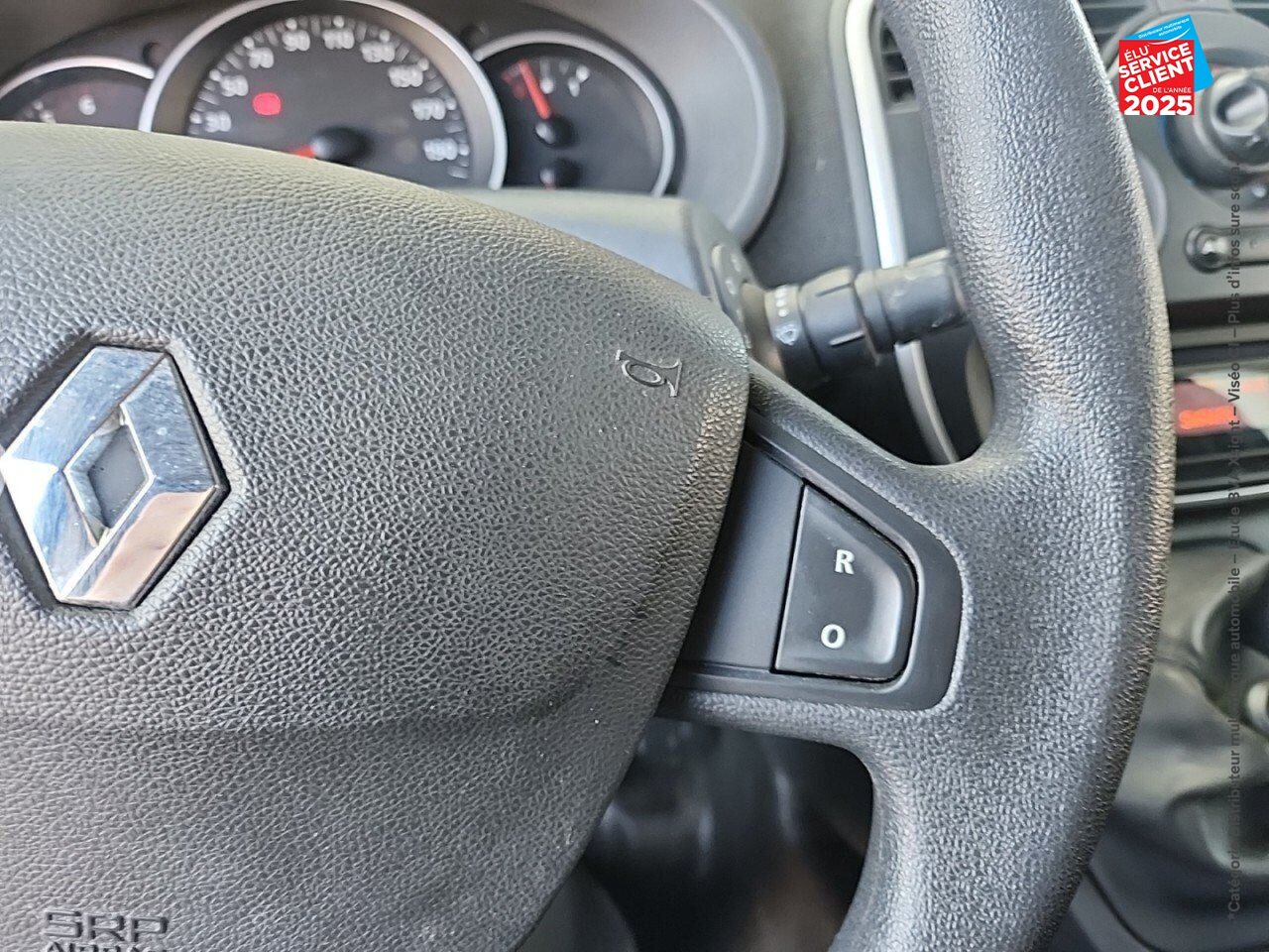 Véhicule d'occasion RENAULT KANGOO EXPRESS 1.5 BLUE DCI 80CH GRAND CONFORT 5CV chez Toyota Verdun