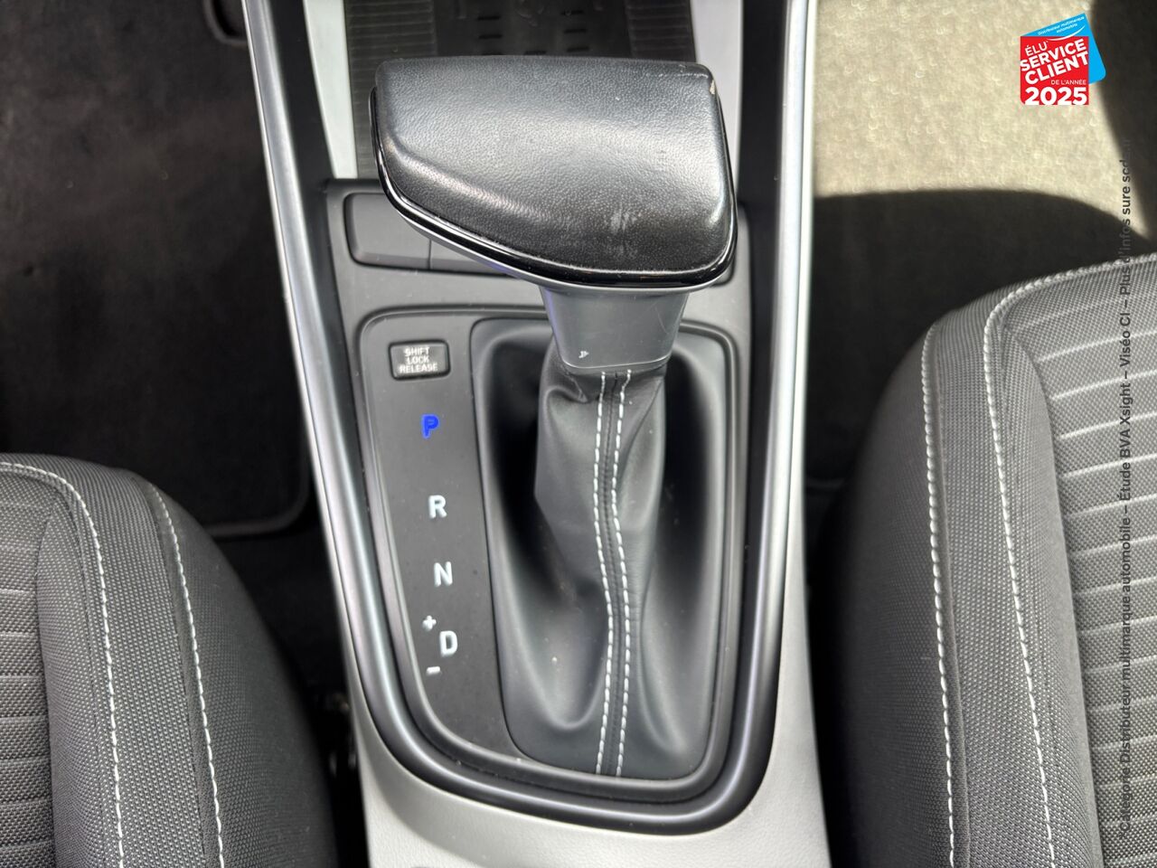 Véhicule d'occasion HYUNDAI I20 1.0 T-GDI 100CH HYBRID CREATIVE DCT-7 chez Renault Sélestat