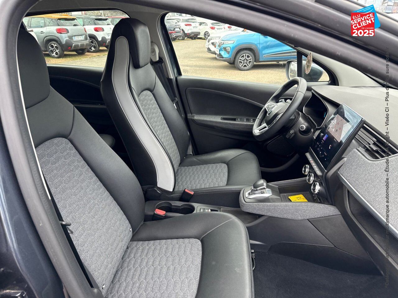 Véhicule d'occasion RENAULT ZOE E-TECH TECHNO CHARGE NORMALE R135 ACHAT INTEGRAL - 22 GPS CAMERA chez Toyota Bar le Duc