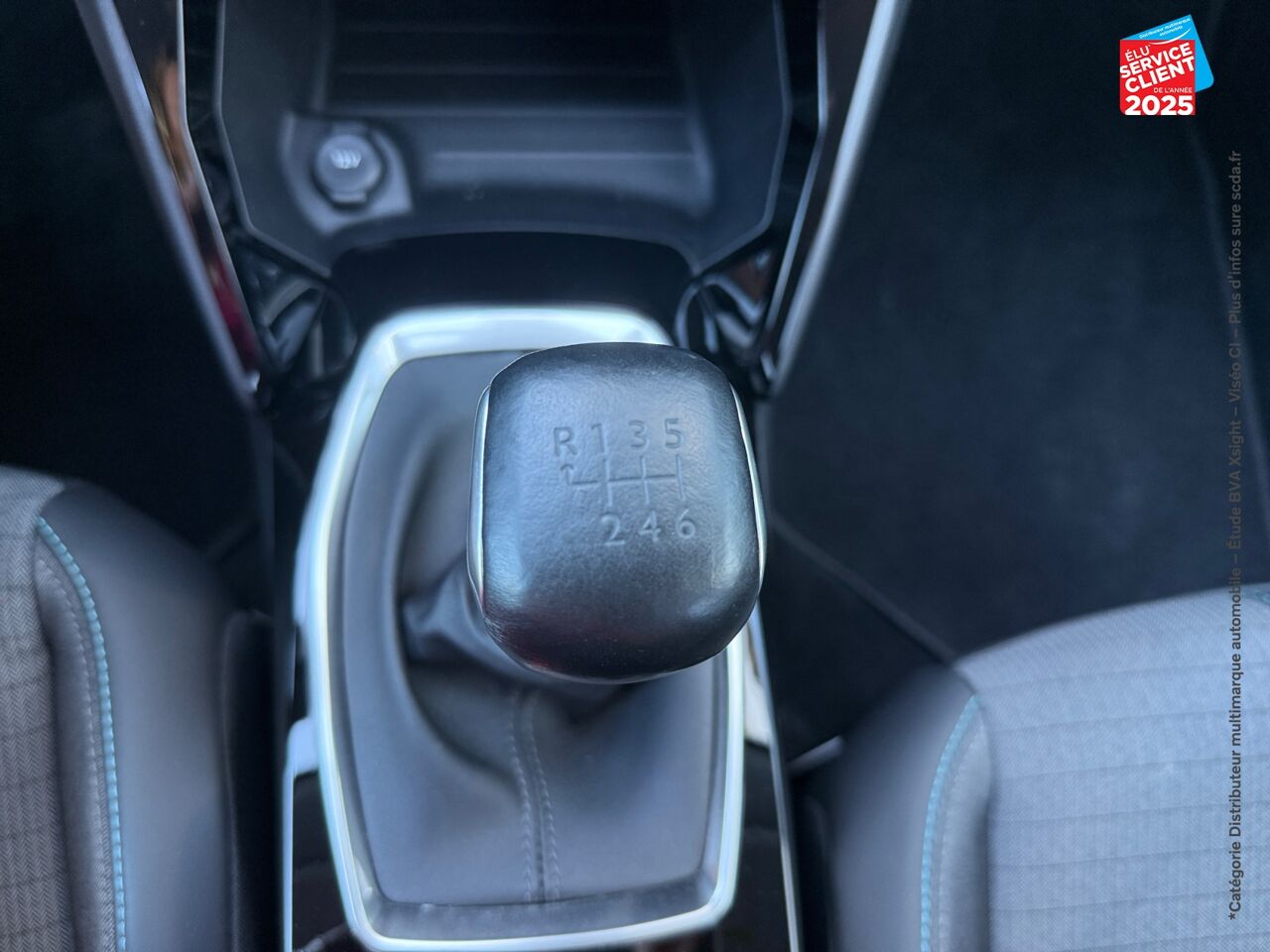 Véhicule d'occasion PEUGEOT 208 1.2 PURETECH 100CH S/S ALLURE chez Opel Verdun