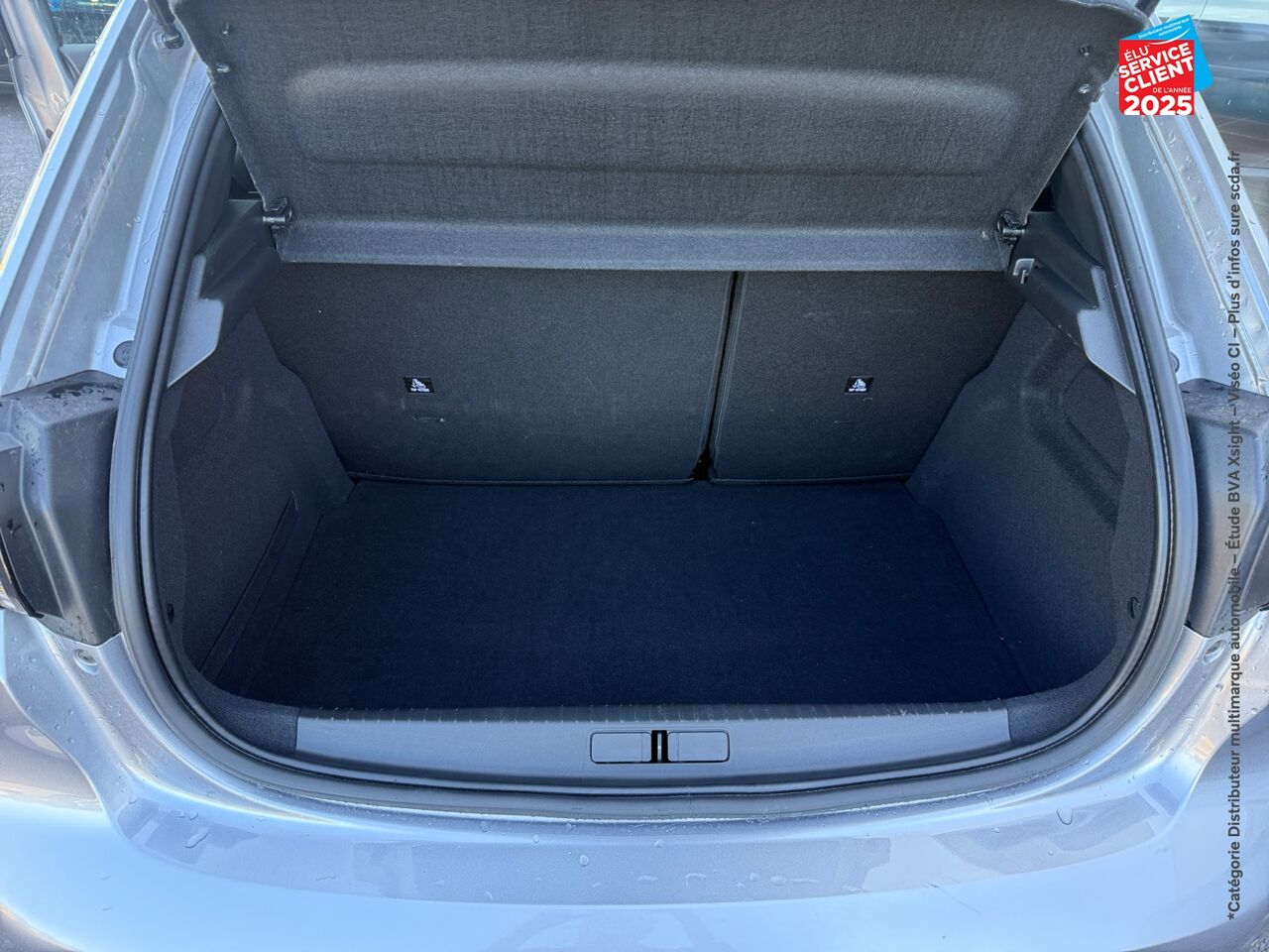 Véhicule d'occasion PEUGEOT 208 1.2 PURETECH 100CH S/S ALLURE chez Opel Verdun