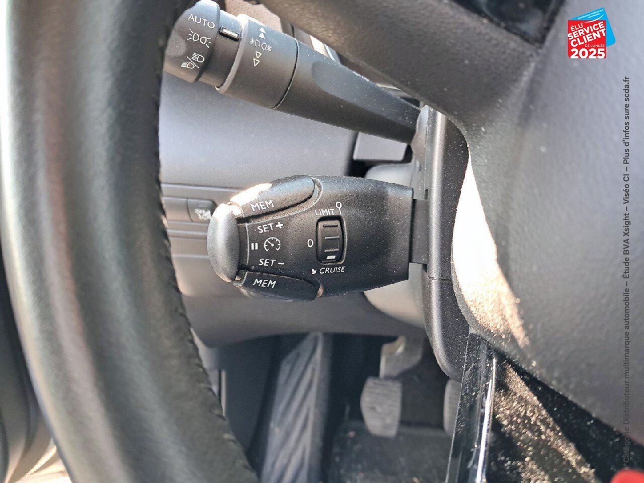 Véhicule d'occasion CITROEN C3 AIRCROSS PURETECH 110CH S/S SHINE GPS RADAR AR CARPLAY chez Renault Saint-Louis