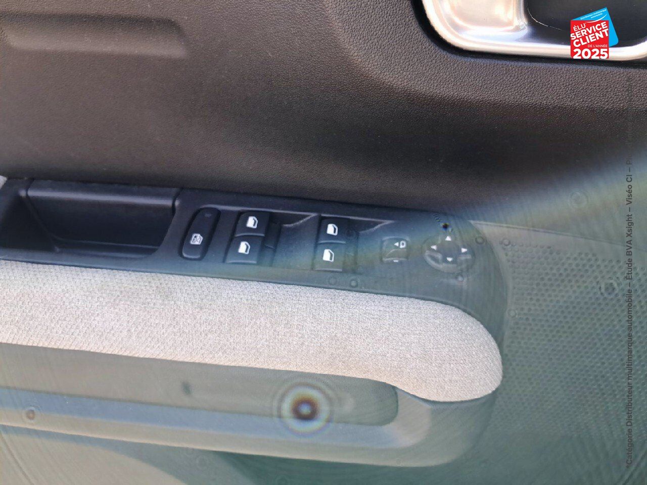 Véhicule d'occasion CITROEN C3 AIRCROSS PURETECH 110CH S/S SHINE GPS RADAR AR CARPLAY chez Renault Saint-Louis
