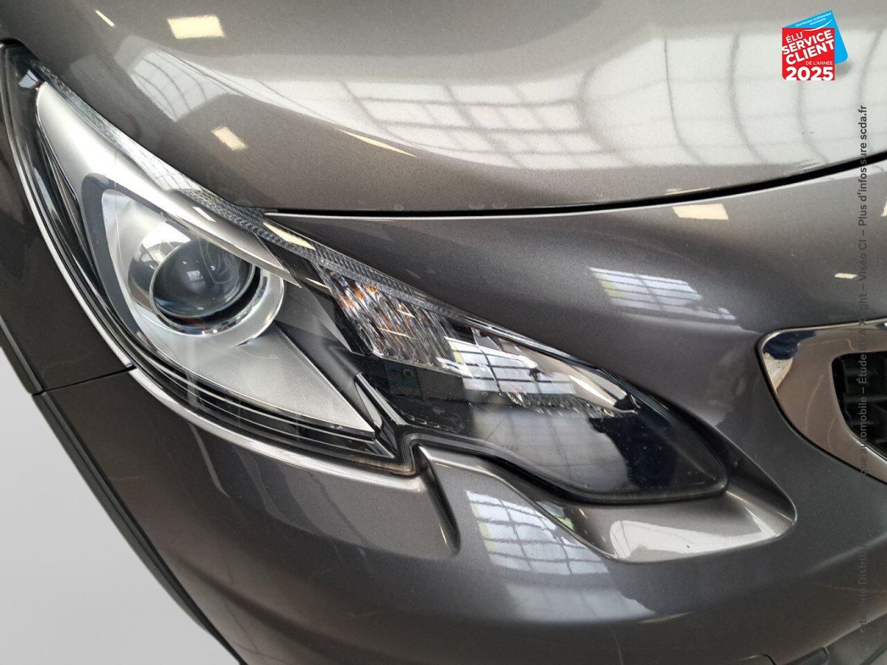 Véhicule d'occasion PEUGEOT 2008 1.2 PURETECH 110CH E6.C SIGNATURE SS EAT6 chez Peugeot Sedan