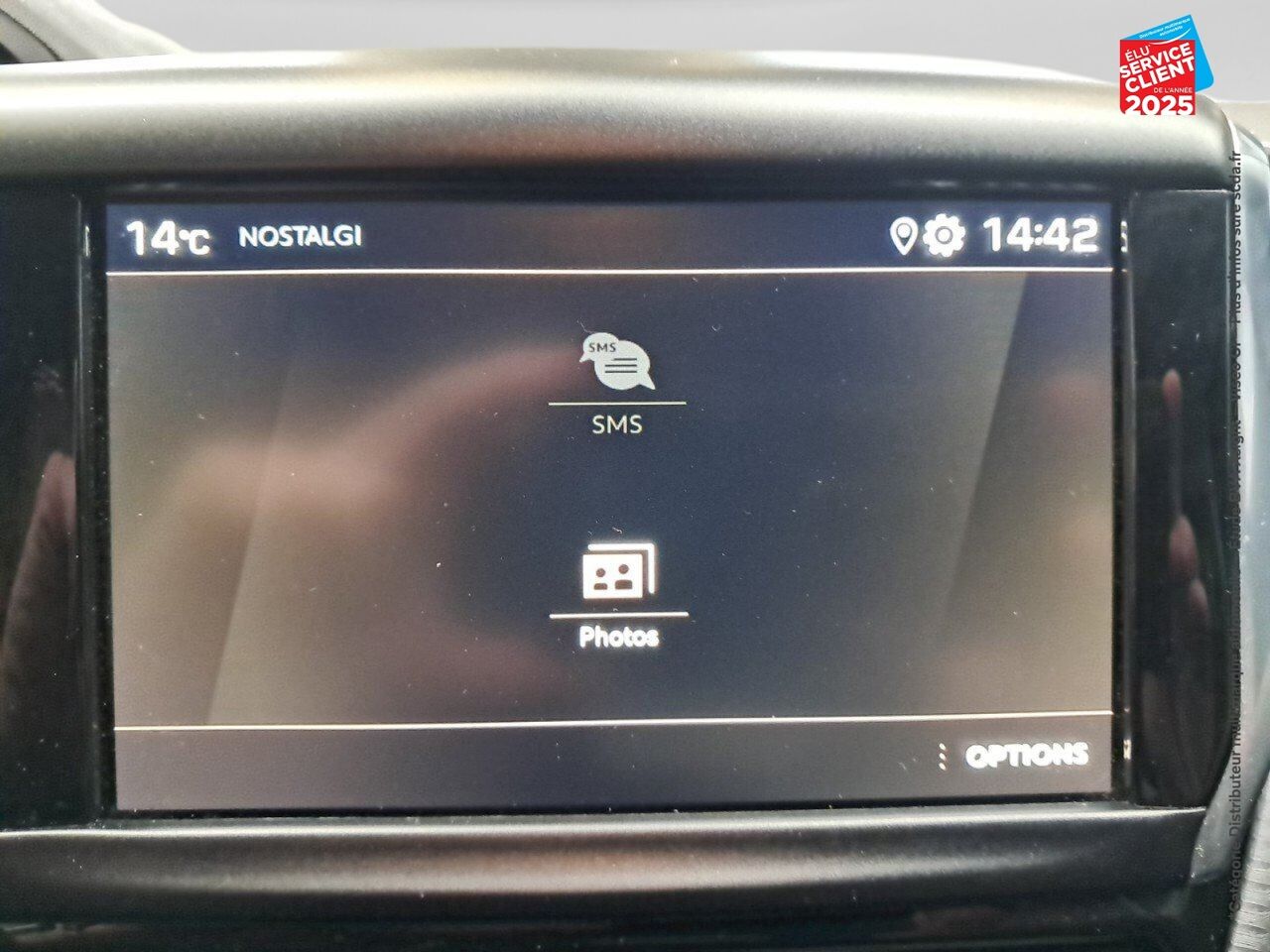 Véhicule d'occasion PEUGEOT 2008 1.2 PURETECH 110CH E6.C SIGNATURE SS EAT6 chez Peugeot Sedan
