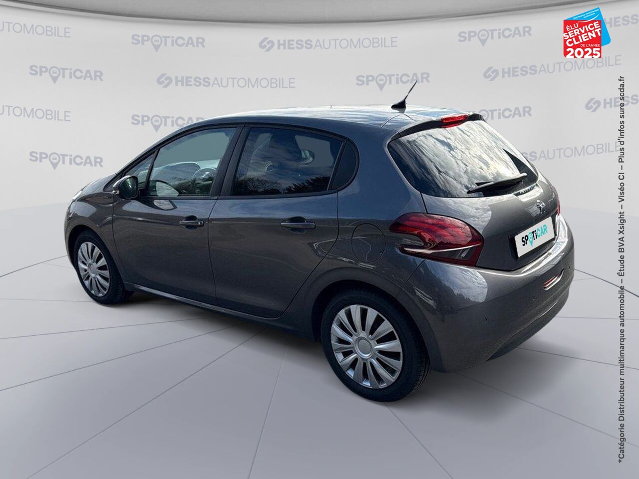Véhicule d'occasion PEUGEOT 208 1.2 PURETECH 82CH E6.C SIGNATURE 5P chez Renault Colmar