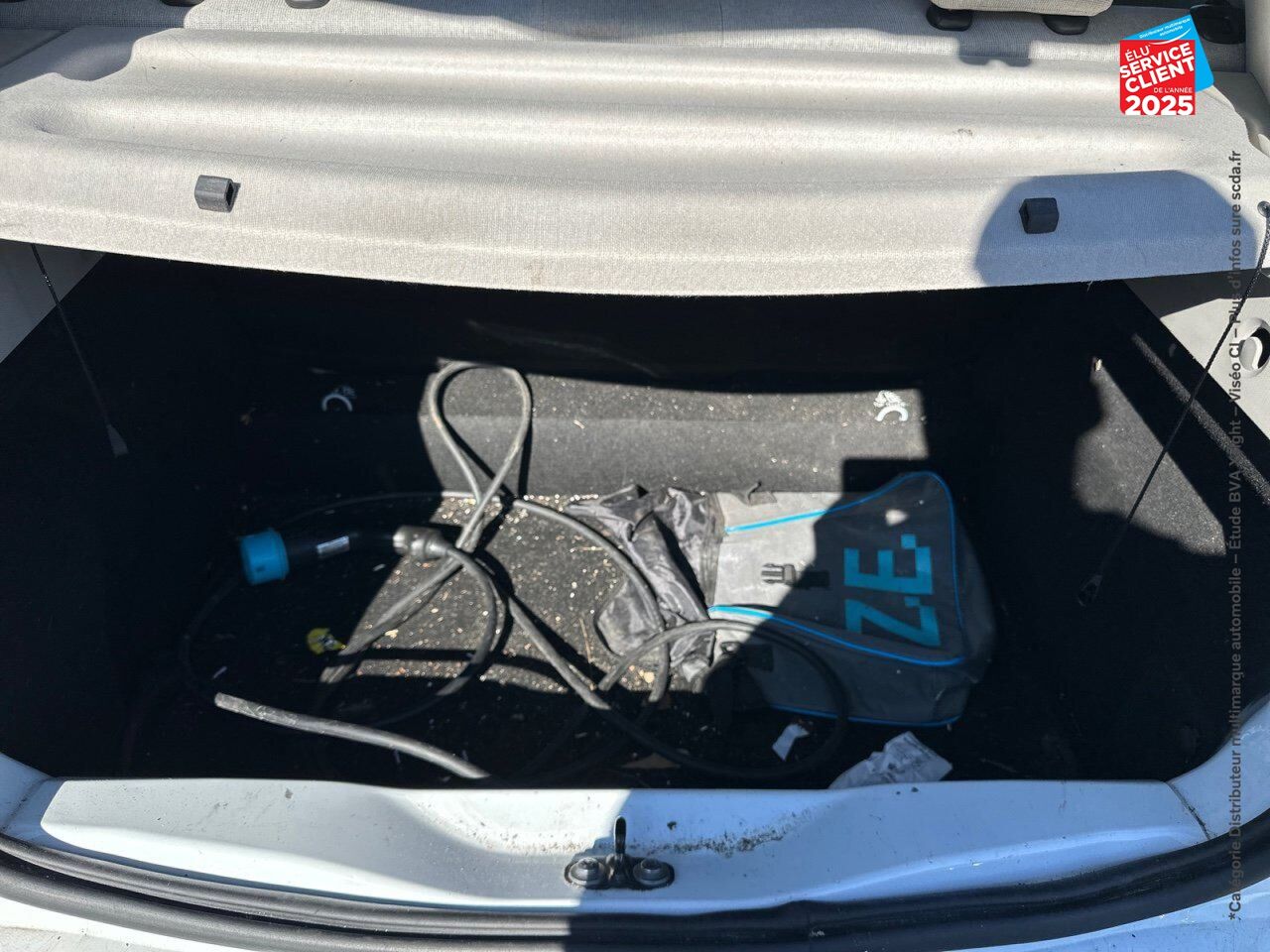 Véhicule d'occasion RENAULT ZOE ZEN CHARGE NORMALE TYPE 2 GPS RADAR AR chez Renault Colmar