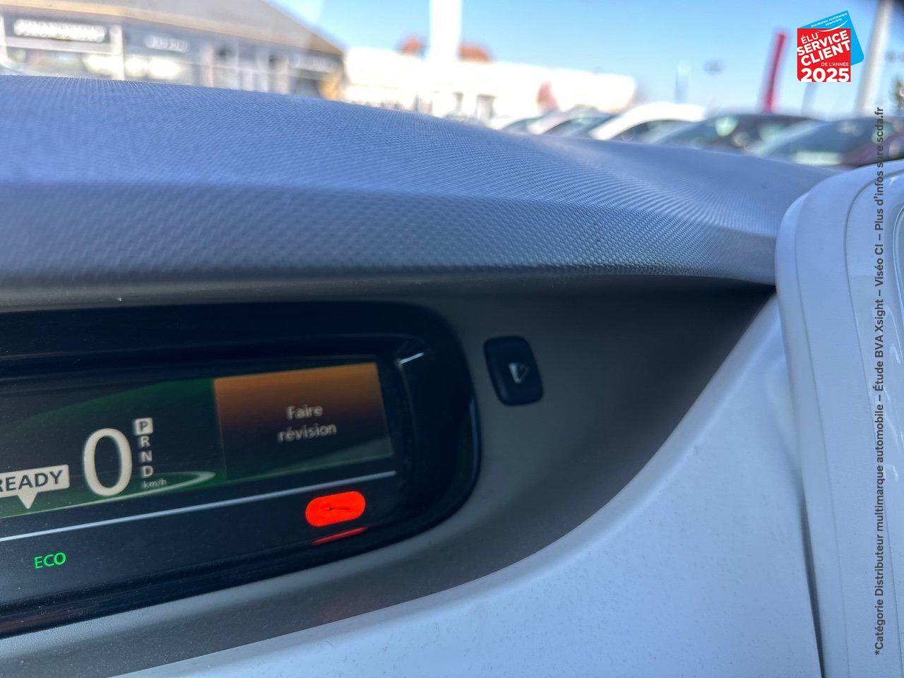 Véhicule d'occasion RENAULT ZOE ZEN CHARGE NORMALE TYPE 2 GPS RADAR AR chez Renault Colmar