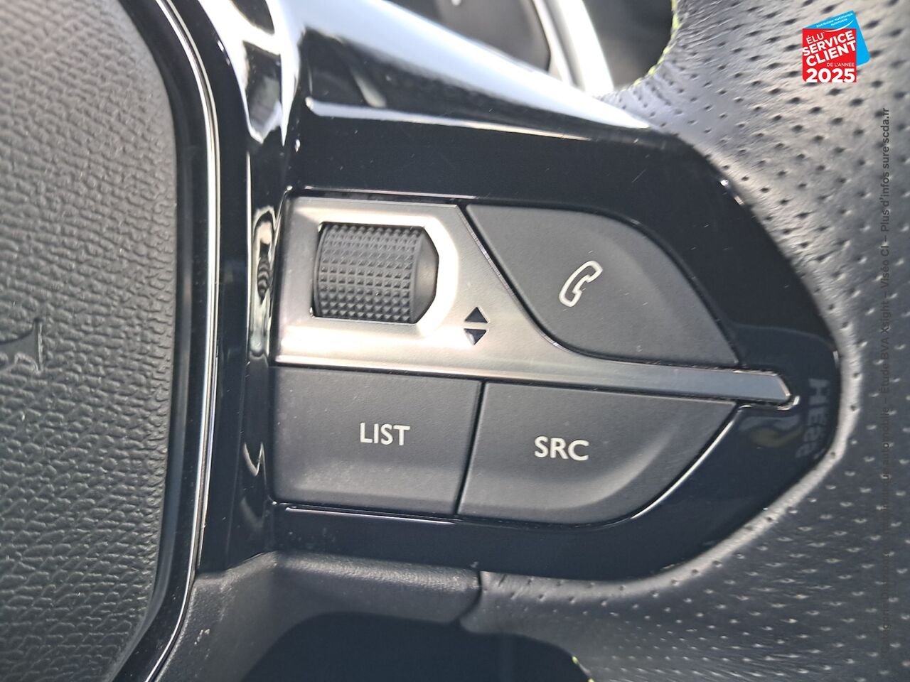 Véhicule d'occasion PEUGEOT 208 1.2 PURETECH 130CH SS GT LINE EAT8 7CV chez Peugeot Sedan