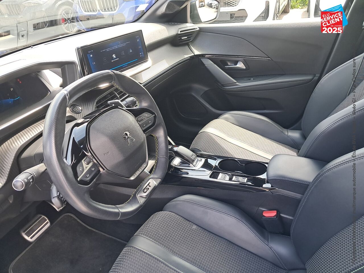 Véhicule d'occasion PEUGEOT 208 1.2 PURETECH 130CH SS GT LINE EAT8 7CV chez Peugeot Sedan