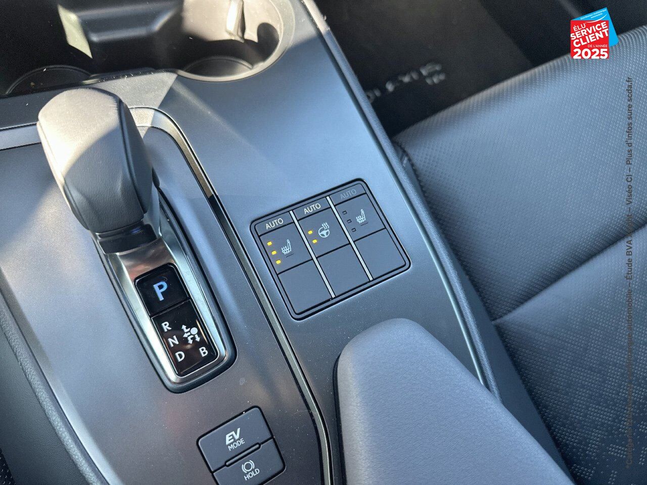 Véhicule d'occasion LEXUS UX 300H LUXE 2WD chez Renault Wissembourg