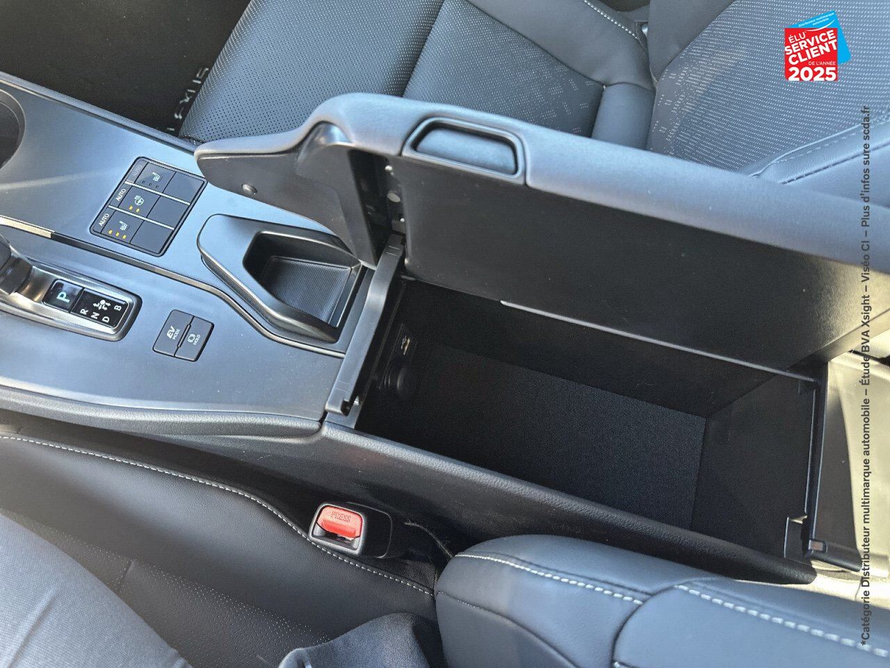 Véhicule d'occasion LEXUS UX 300H LUXE 2WD chez Renault Wissembourg
