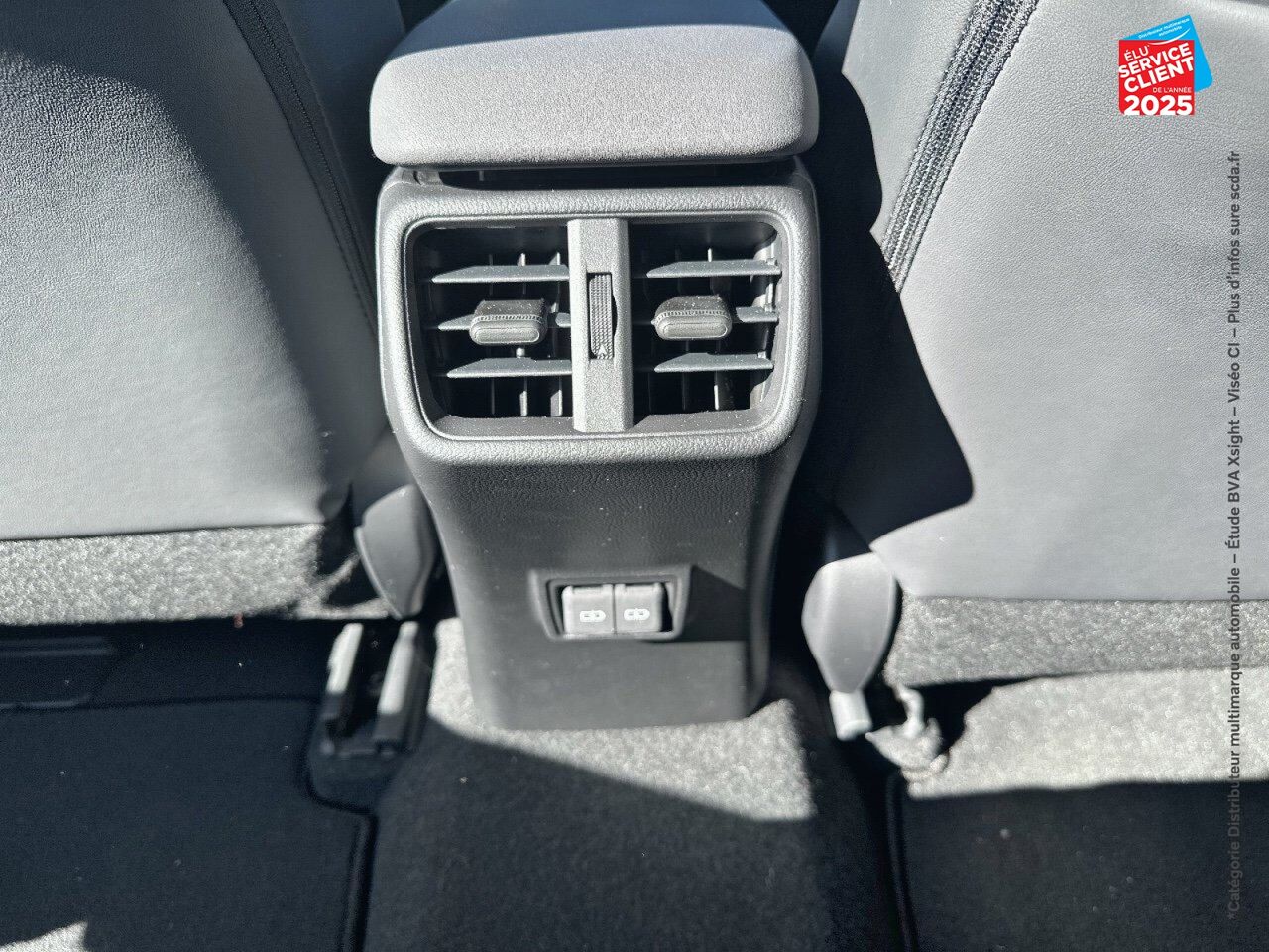 Véhicule d'occasion LEXUS UX 300H LUXE 2WD chez Renault Wissembourg