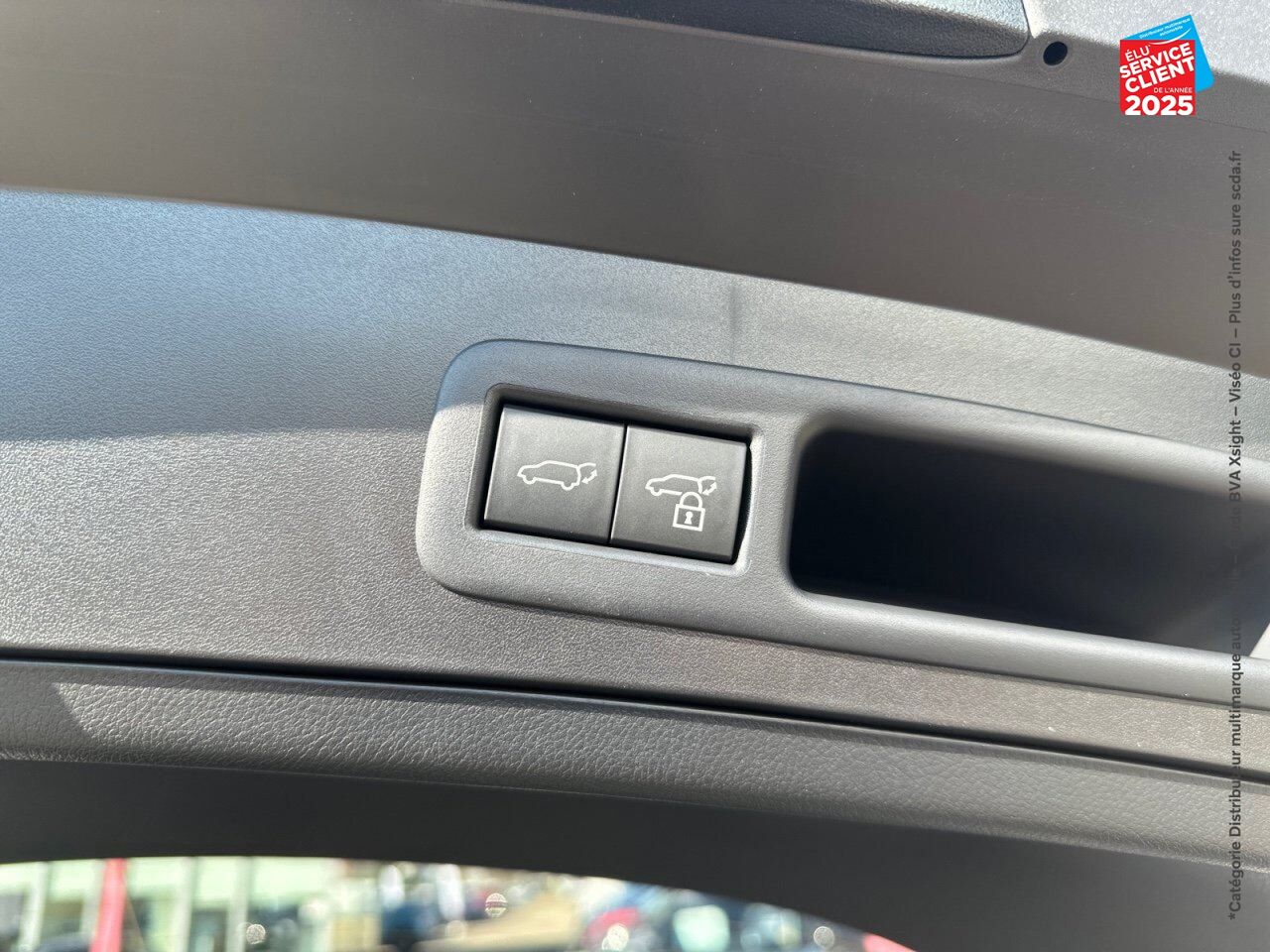 Véhicule d'occasion LEXUS UX 300H LUXE 2WD chez Renault Wissembourg