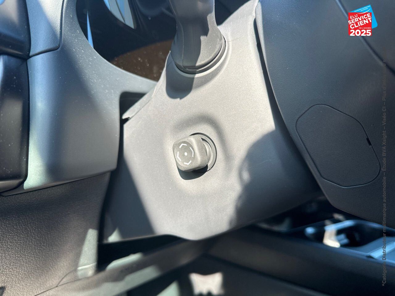 Véhicule d'occasion LEXUS UX 300H LUXE 2WD chez Renault Wissembourg