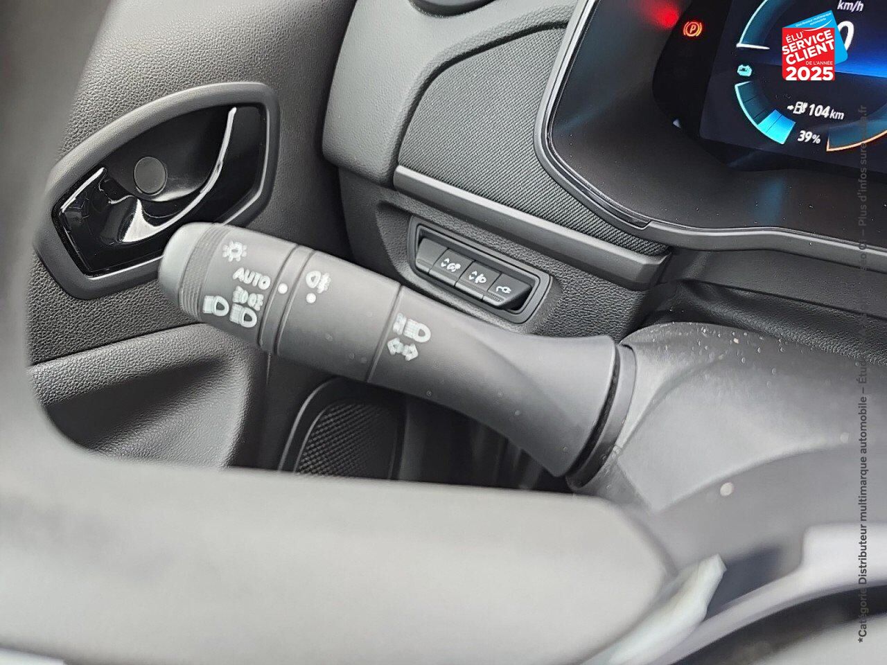 Véhicule d'occasion RENAULT ZOE E-TECH EQUILIBRE CHARGE NORMALE R110 ACHAT INTEGRAL - MY22 chez Renault Saint-Louis