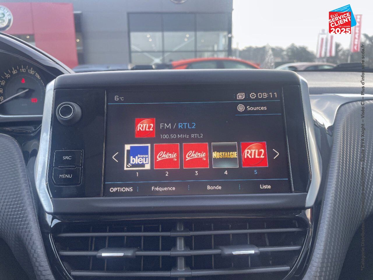 Véhicule d'occasion PEUGEOT 2008 1.2 PURETECH 110CH E6.C CROSSWAY SS EAT6 chez Opel Bar le Duc