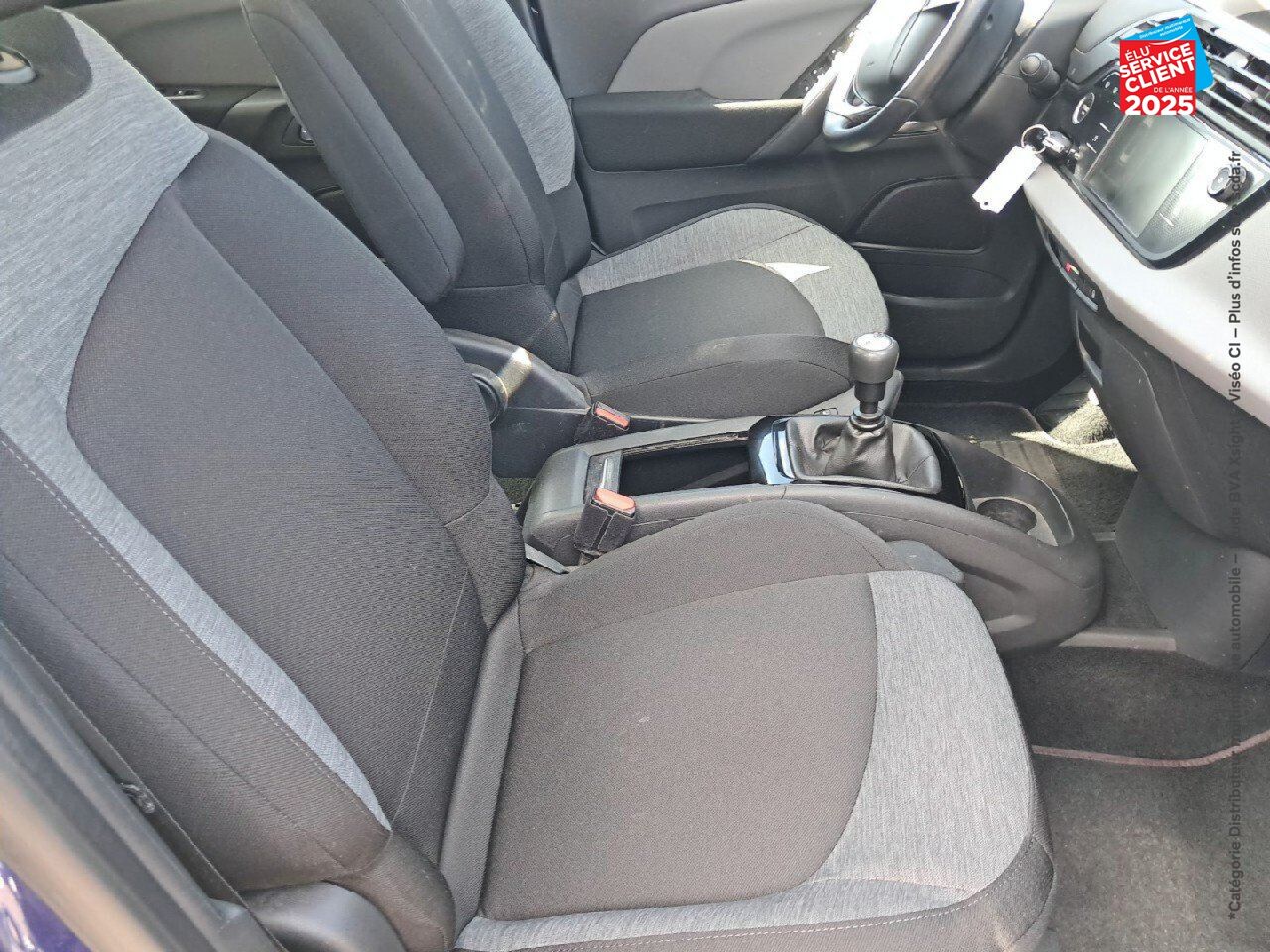 Véhicule d'occasion CITROEN C4 PICASSO PURETECH 130CH LIVE S/S TPANO SIEGES CHAUF RADAR AR ATTELAGE chez Renault Sélestat