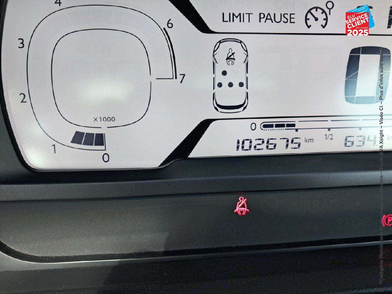 Véhicule d'occasion CITROEN C4 PICASSO PURETECH 130CH LIVE S/S TPANO SIEGES CHAUF RADAR AR ATTELAGE chez Renault Sélestat