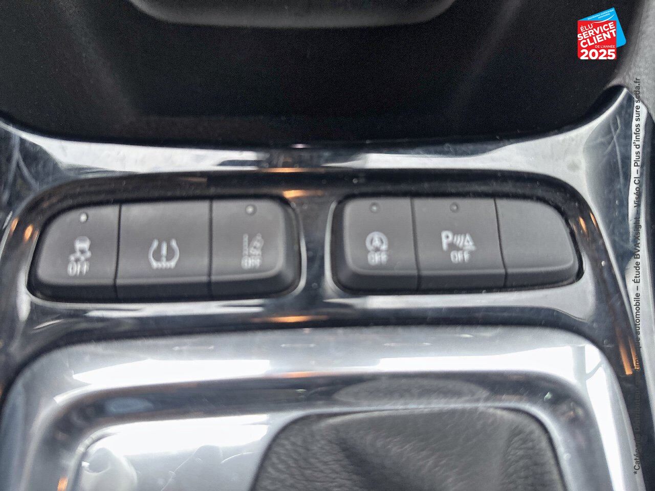 Véhicule d'occasion OPEL CROSSLAND X 1.2 TURBO 130CH OPEL 2020 BVA EURO 6D-T GPS CAMERA chez Renault Colmar