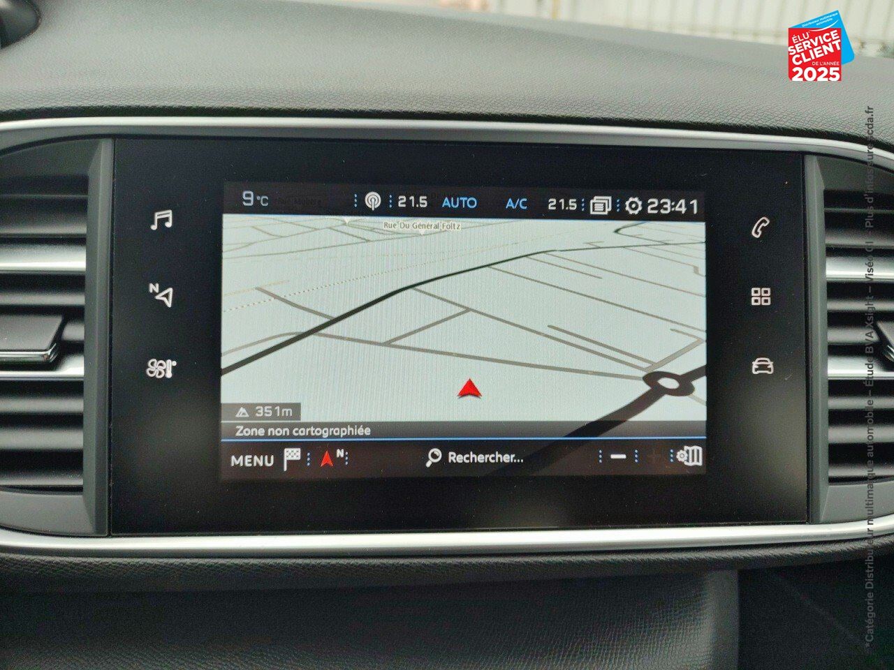 Véhicule d'occasion PEUGEOT 308 1.2 PURETECH 110CH SS ALLURE BASSE CONSOMMATION chez Renault Saint-Louis