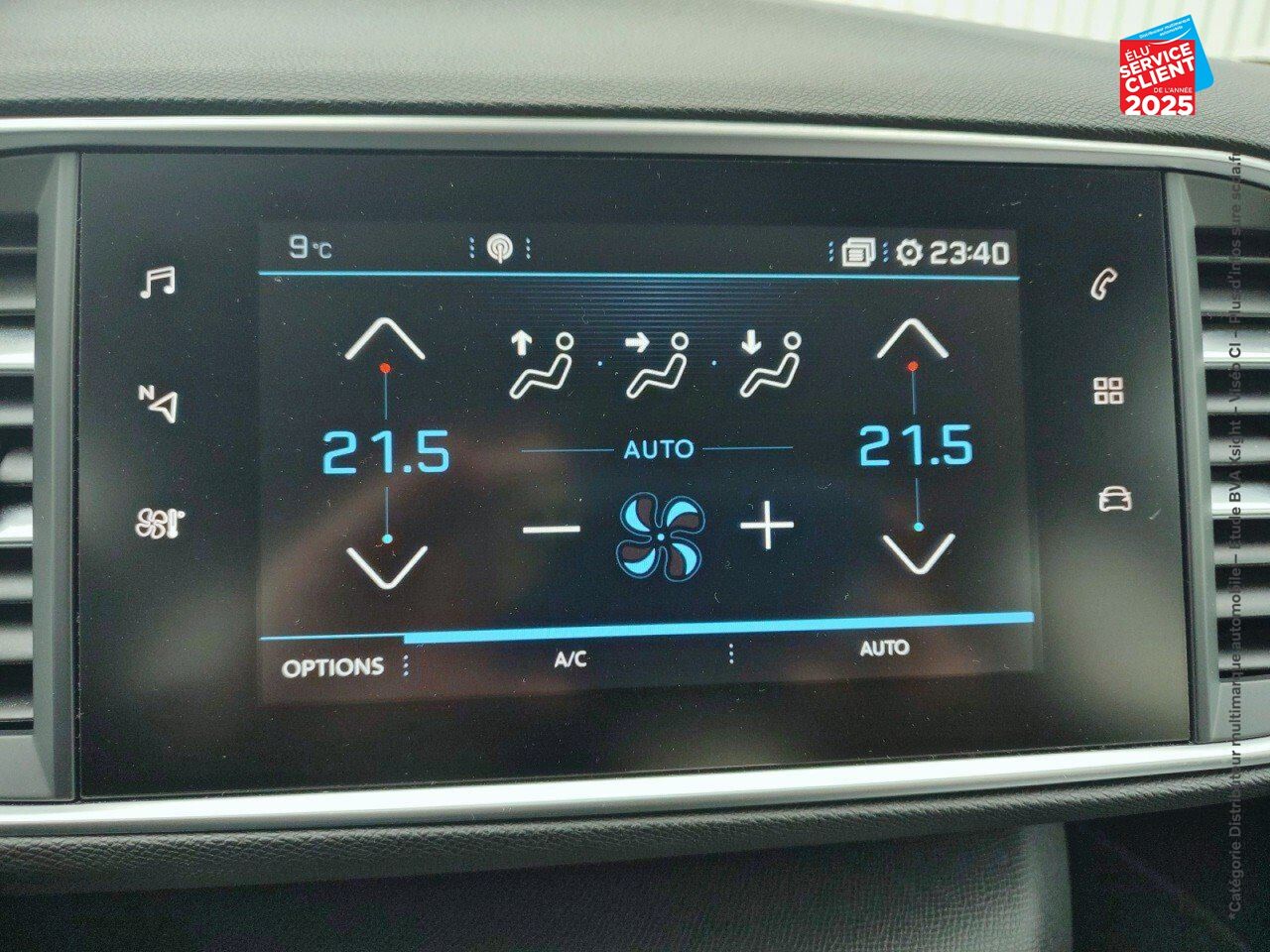 Véhicule d'occasion PEUGEOT 308 1.2 PURETECH 110CH SS ALLURE BASSE CONSOMMATION chez Renault Saint-Louis