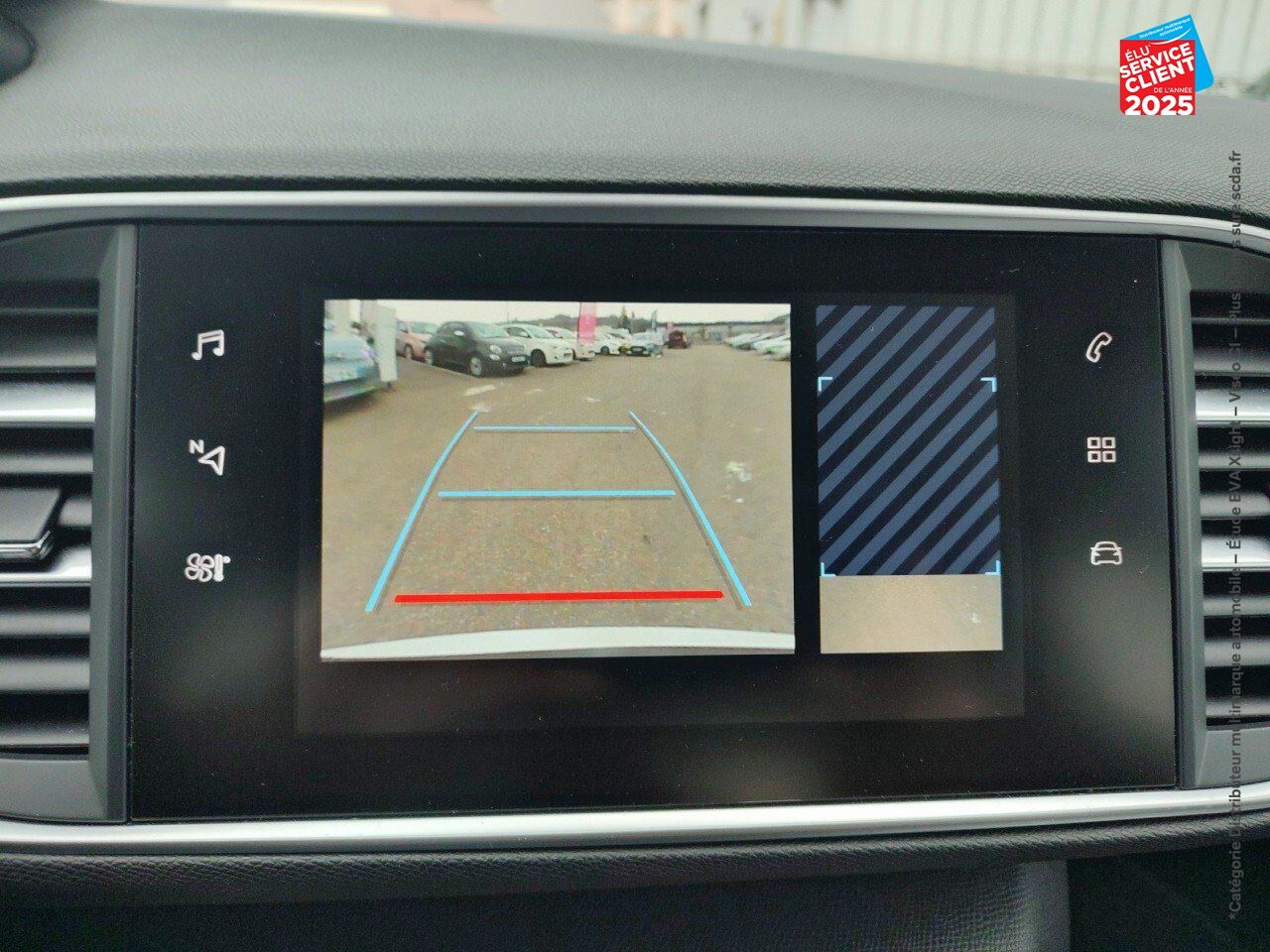 Véhicule d'occasion PEUGEOT 308 1.2 PURETECH 110CH SS ALLURE BASSE CONSOMMATION chez Renault Saint-Louis