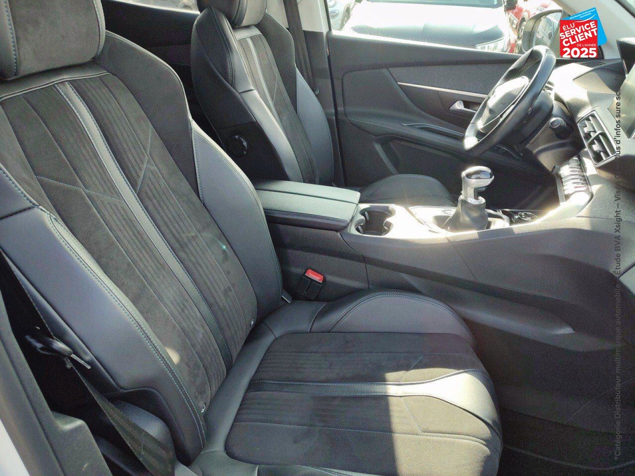 Véhicule d'occasion PEUGEOT 3008 1.2 PURETECH 130CH E6.C CROSSWAY SS chez Toyota Thionville