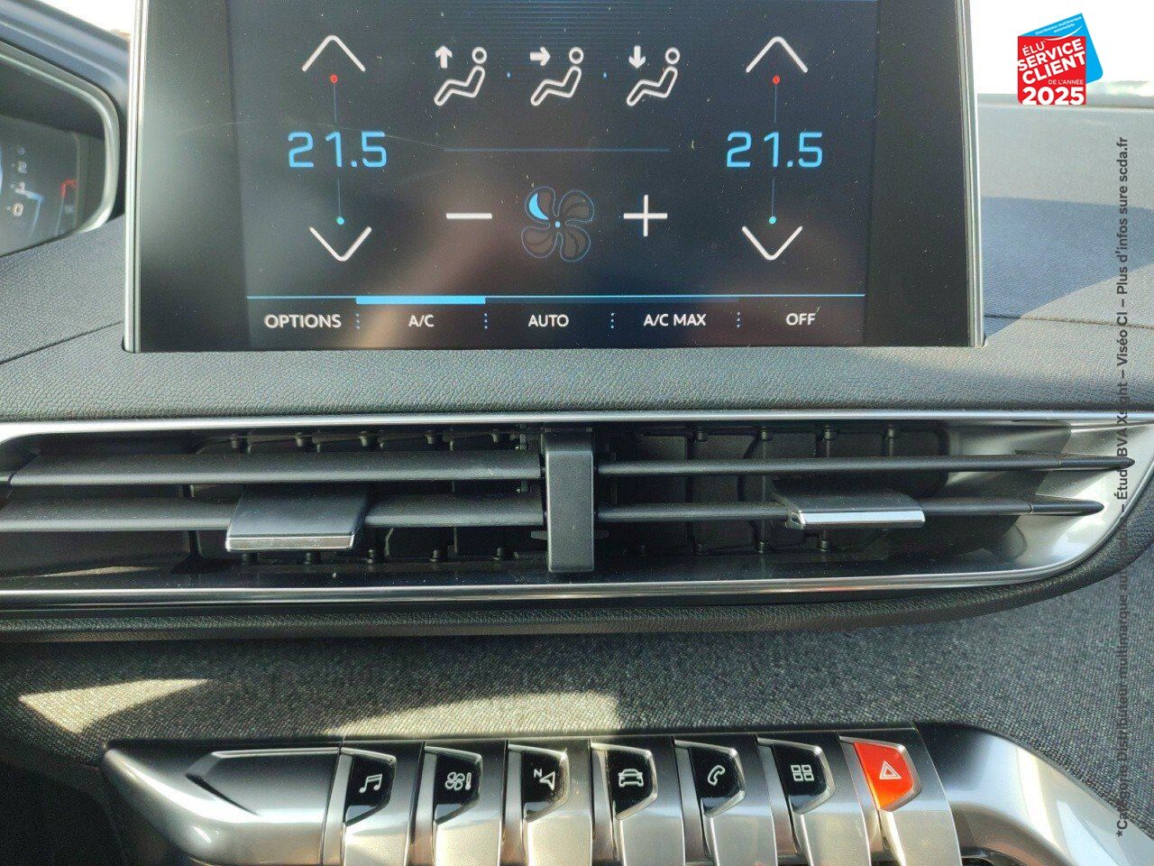 Véhicule d'occasion PEUGEOT 3008 1.2 PURETECH 130CH E6.C CROSSWAY SS chez Toyota Thionville