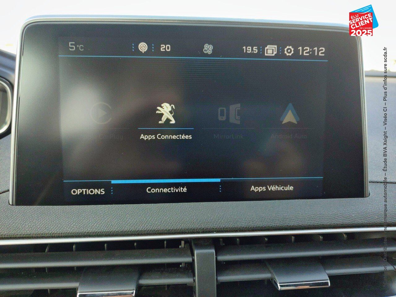 Véhicule d'occasion PEUGEOT 3008 1.2 PURETECH 130CH E6.C GT LINE SS chez Toyota Bar le Duc