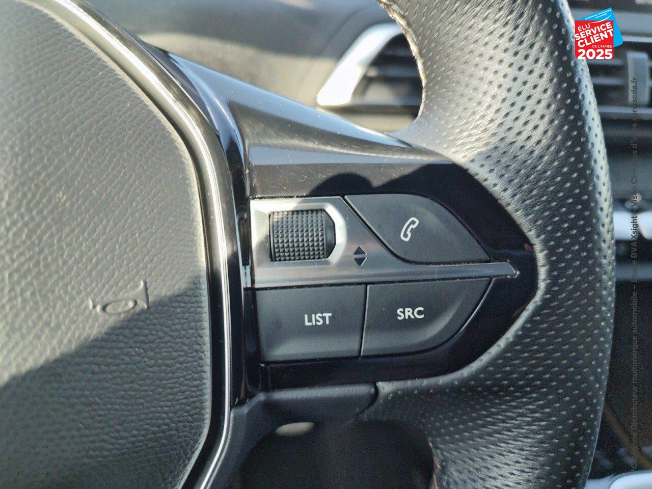 Véhicule d'occasion PEUGEOT 3008 1.2 PURETECH 130CH E6.C GT LINE SS chez Toyota Bar le Duc