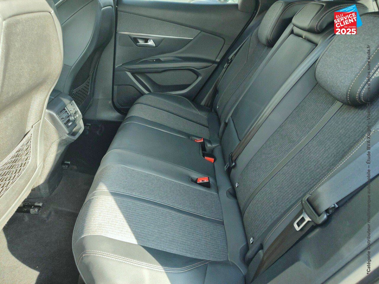 Véhicule d'occasion PEUGEOT 3008 1.2 PURETECH 130CH E6.C GT LINE SS chez Toyota Bar le Duc