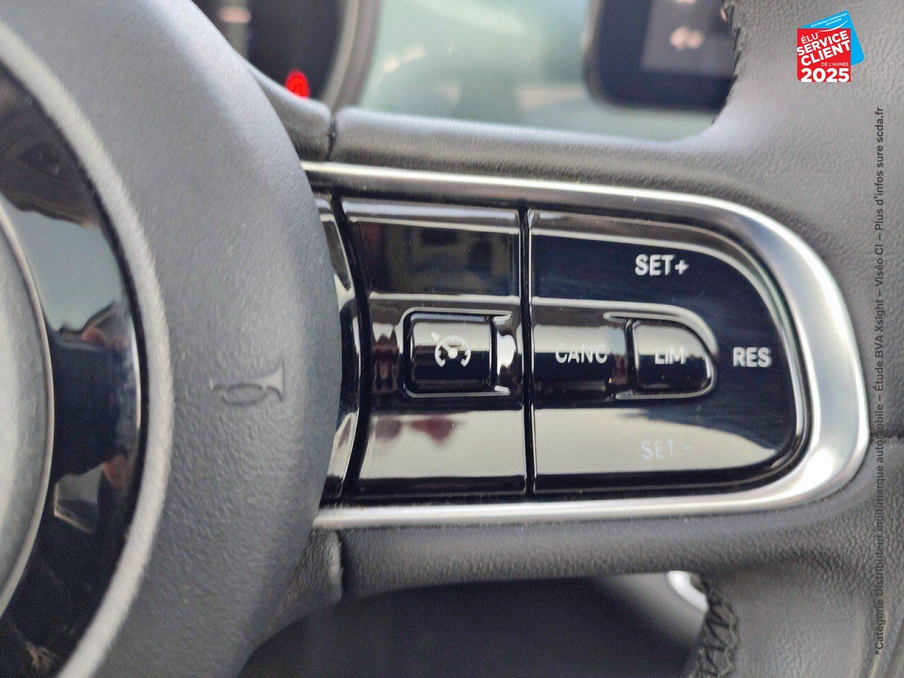 Véhicule d'occasion FIAT 500 E 118CH ICONE TPANO GPS CAMERA chez Toyota Sarreguemines
