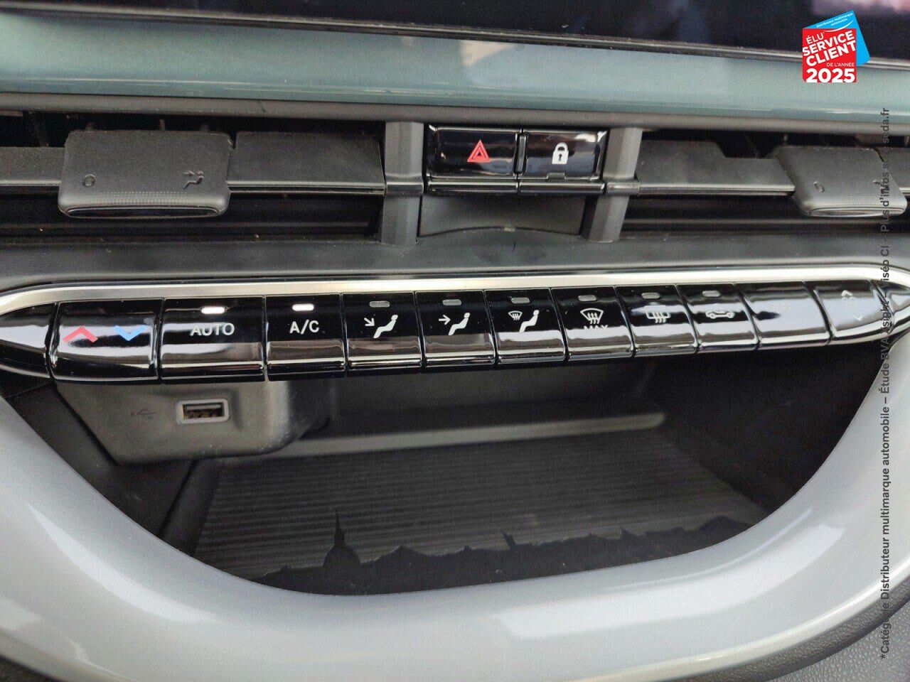 Véhicule d'occasion FIAT 500 E 118CH ICONE TPANO GPS CAMERA chez Toyota Sarreguemines